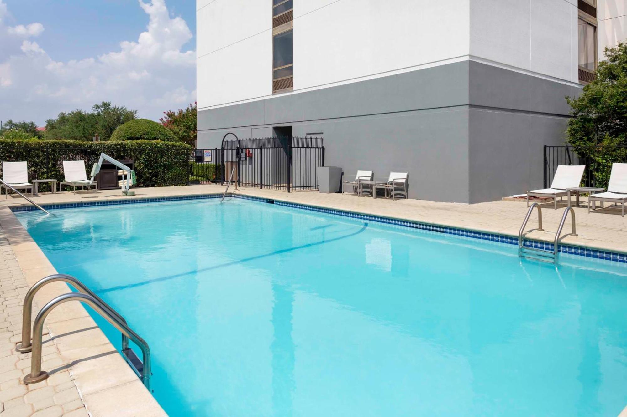 Hyatt Place-Dallas/Арлингтън Екстериор снимка